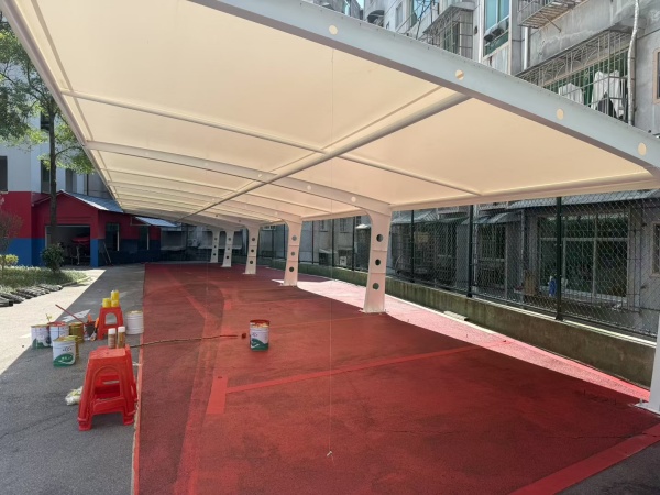 鋼結(jié)構(gòu)廠房